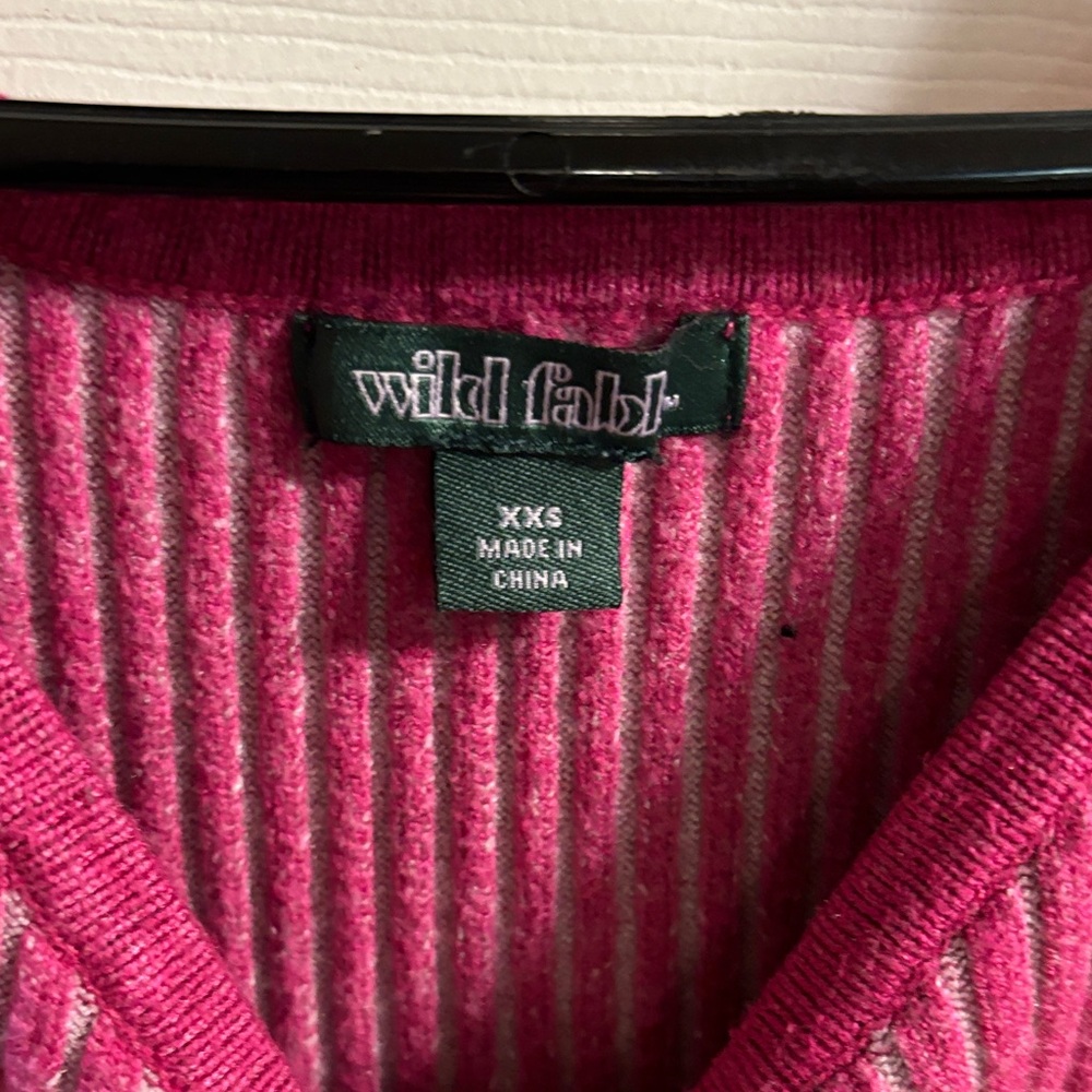 Wild Fable Fuchsia Ribbed Crop Top - Picture 2 of 8